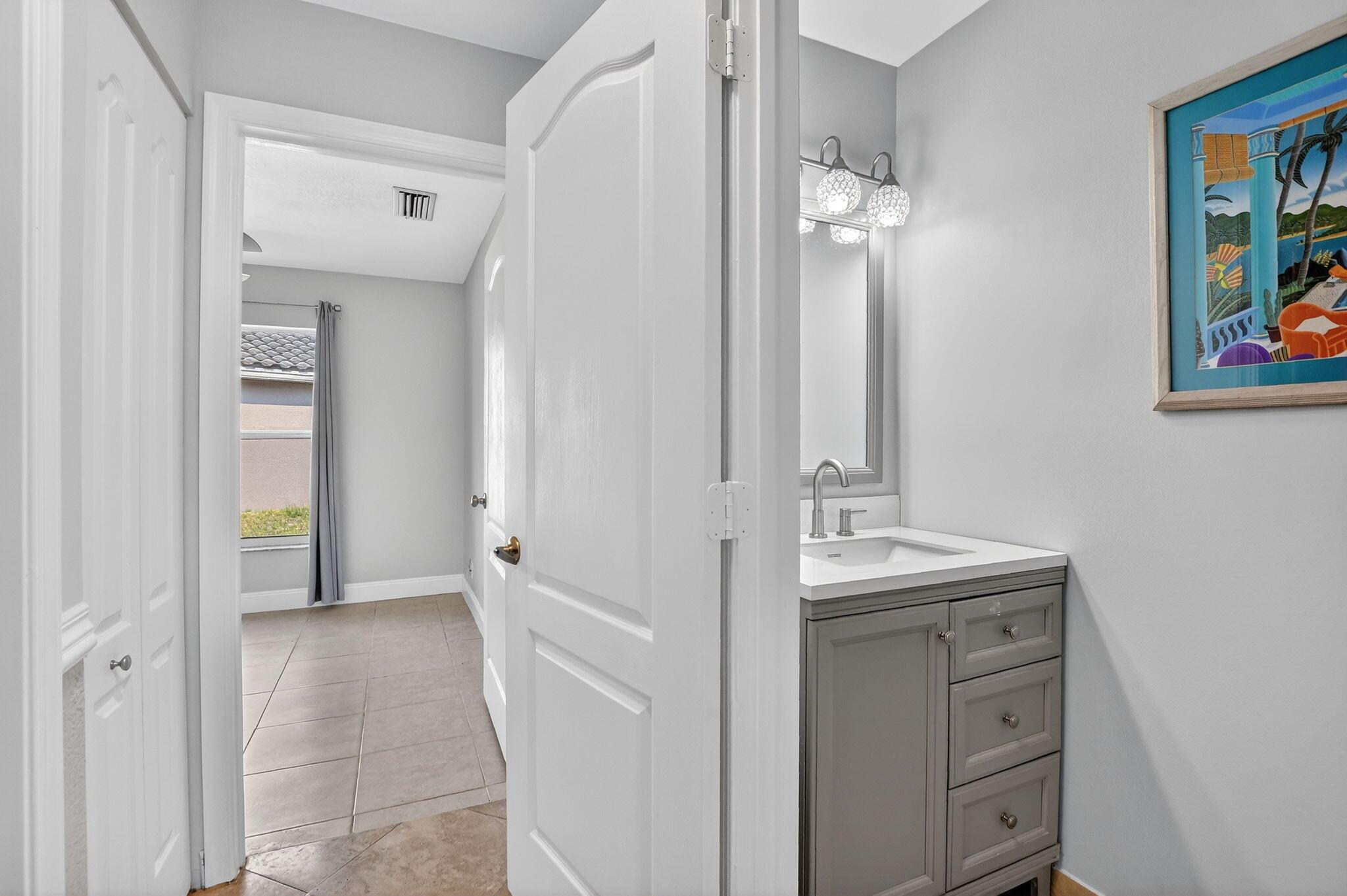 LAKES AT BOCA RATON PAR E - Residential