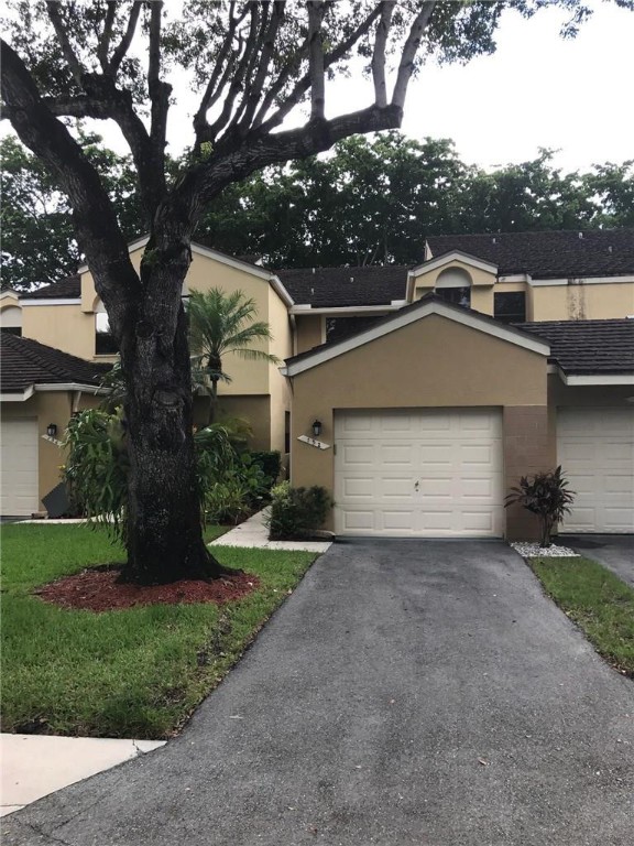 CHATHAM TOWNE - Residential