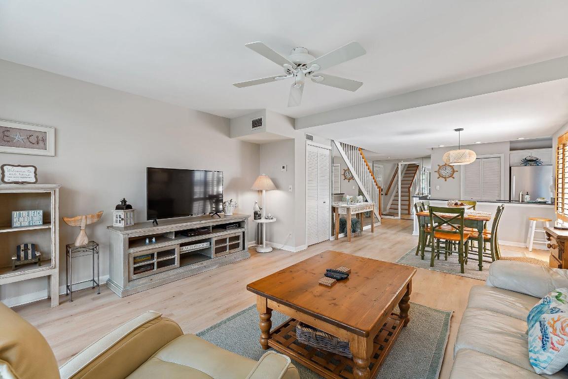 JUPITER BAY ONE THRU SIX CONDO - Residential Lease