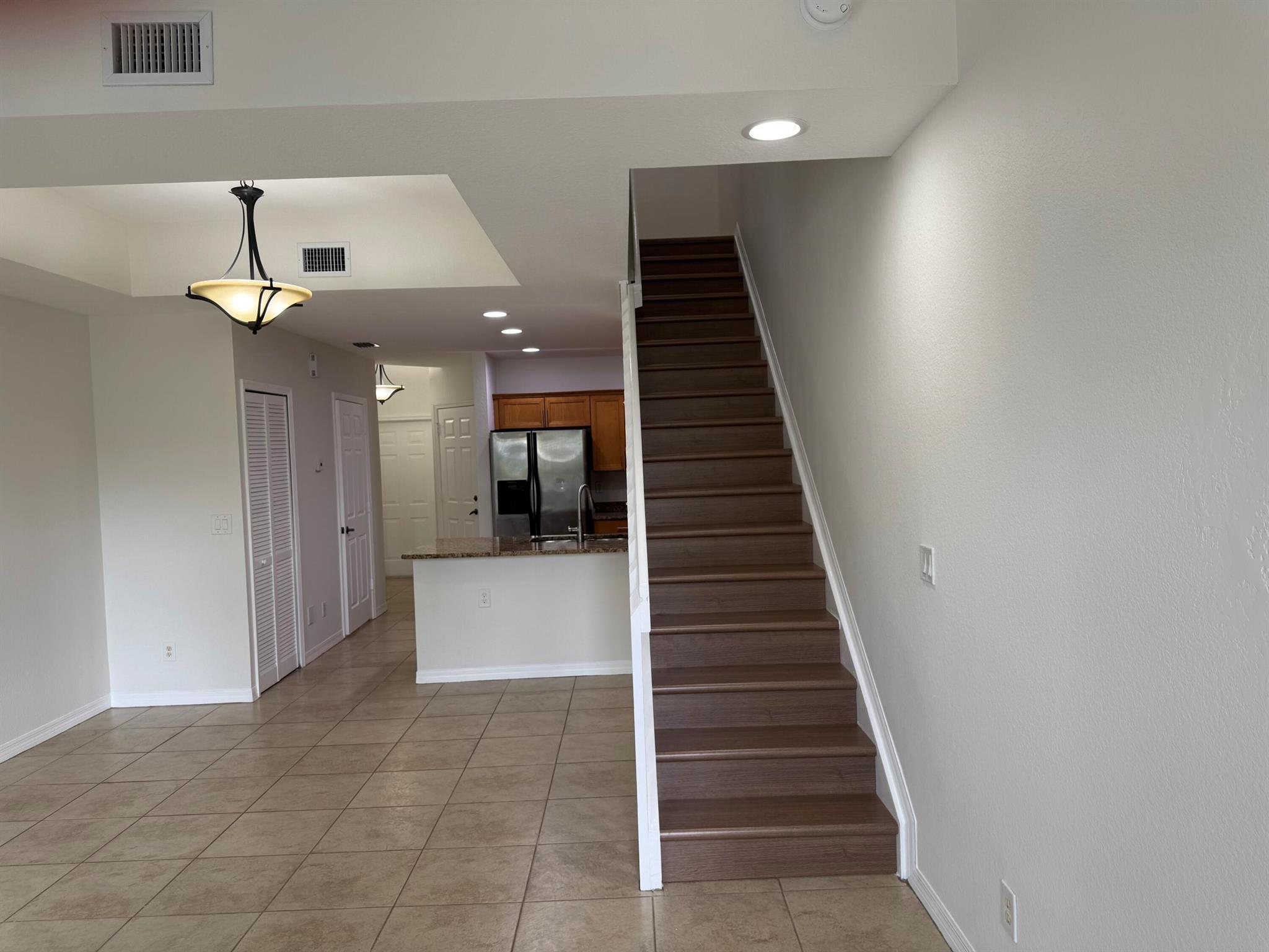 PINEAPPLE VILLAGE 2 - Residential Lease