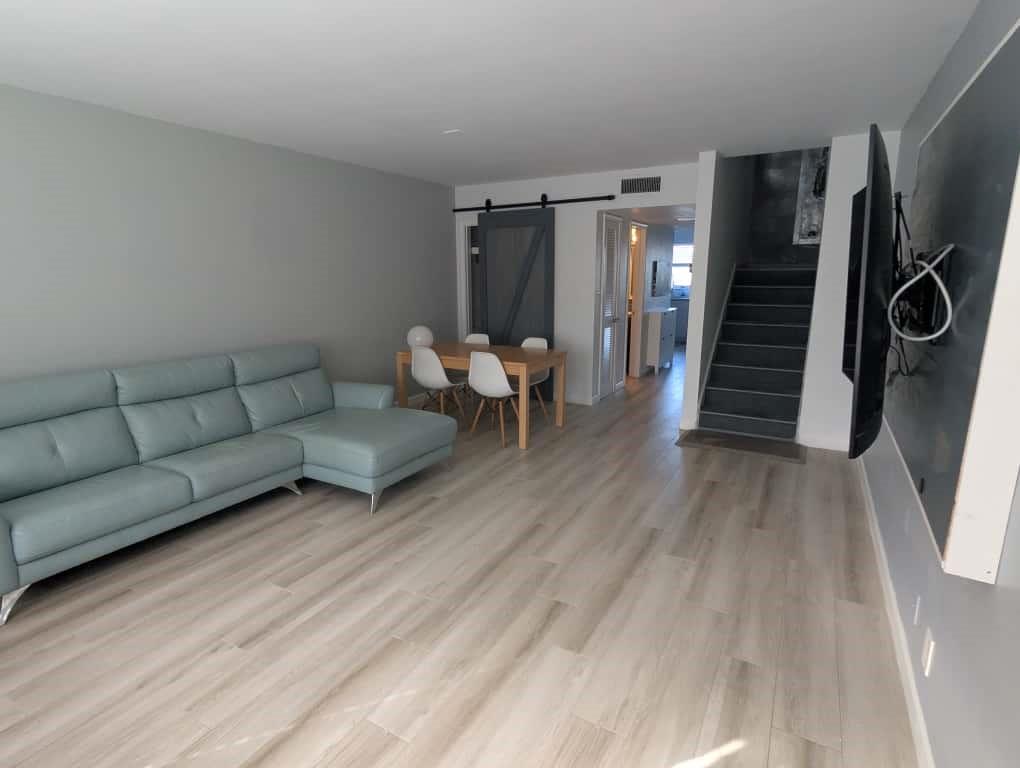 505 Deerfield - Residential