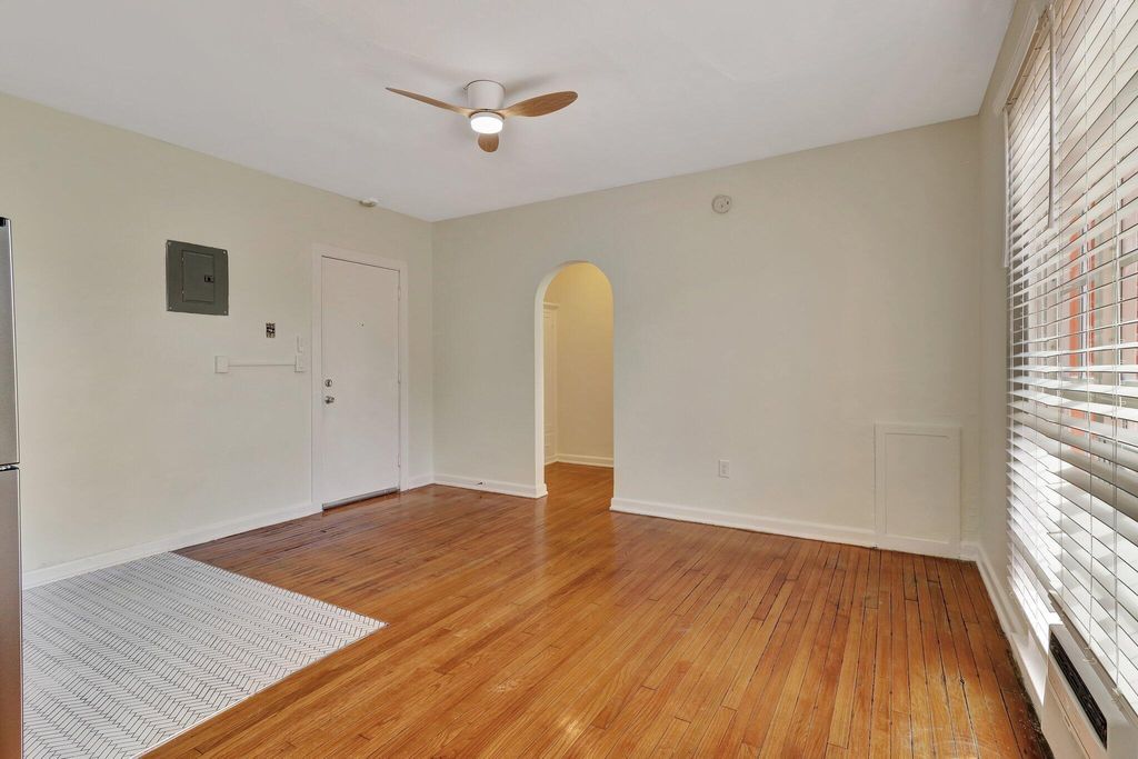 Photo of 623 Park Place #14, West Palm Beach, FL 33401 (MLS # R11036776)