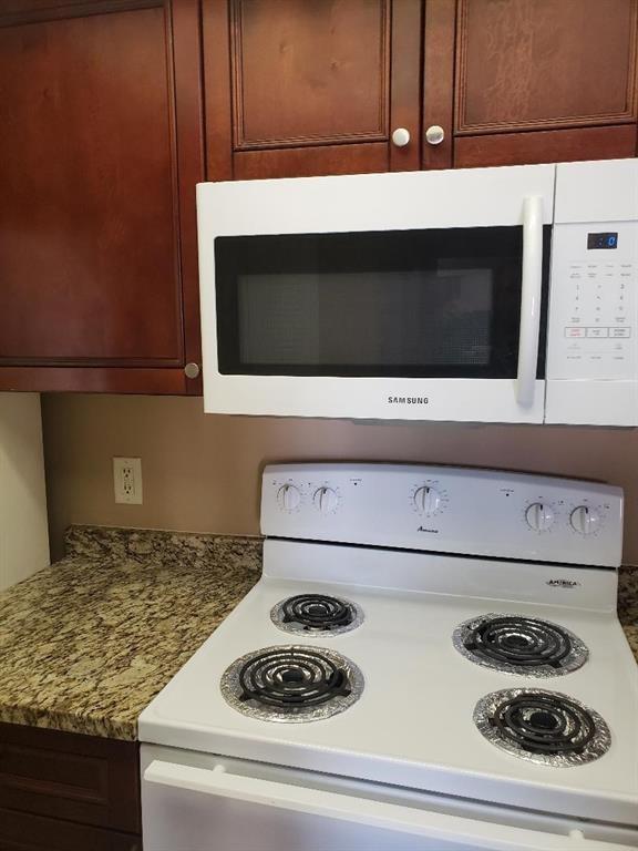 Evergreen Lakes Condo - Residential Lease