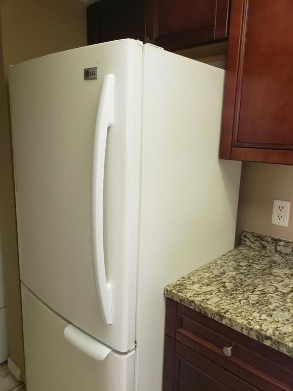 Evergreen Lakes Condo - Residential Lease