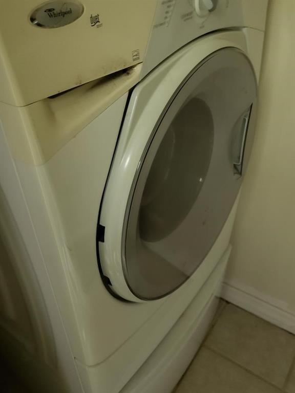 Evergreen Lakes Condo - Residential Lease