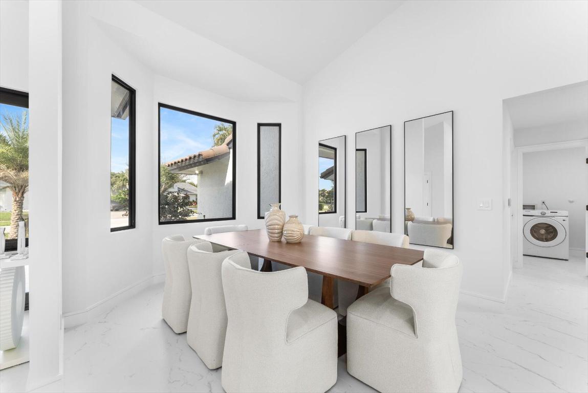 SAILBOAT POINT OF WELLINGTON - Residential