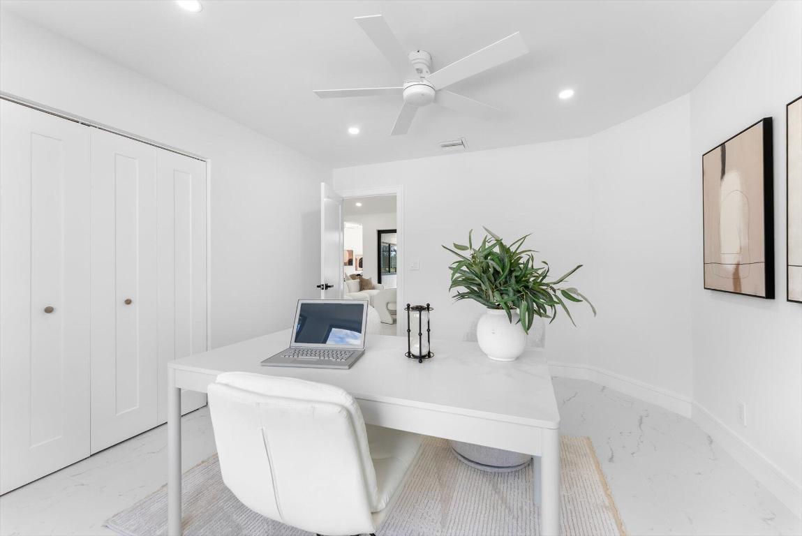 SAILBOAT POINT OF WELLINGTON - Residential