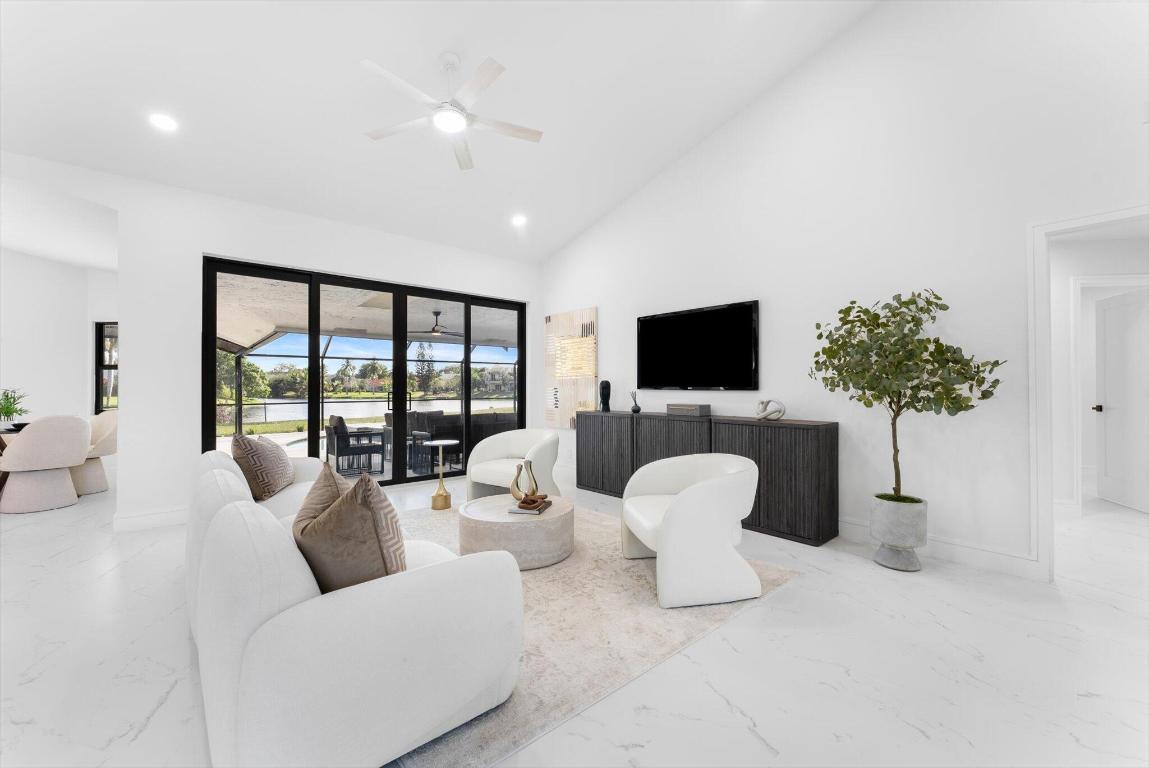 SAILBOAT POINT OF WELLINGTON - Residential