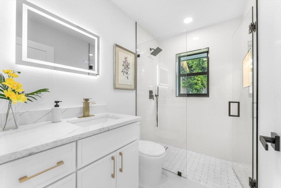 SAILBOAT POINT OF WELLINGTON - Residential