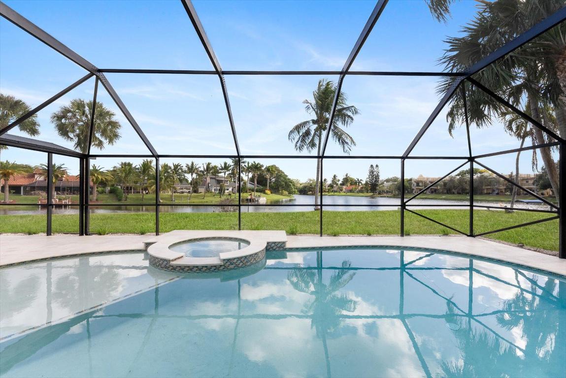 SAILBOAT POINT OF WELLINGTON - Residential