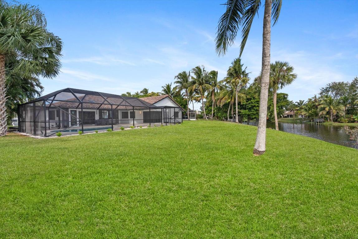 SAILBOAT POINT OF WELLINGTON - Residential