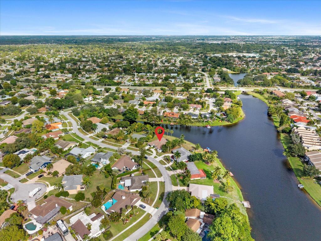 SAILBOAT POINT OF WELLINGTON - Residential