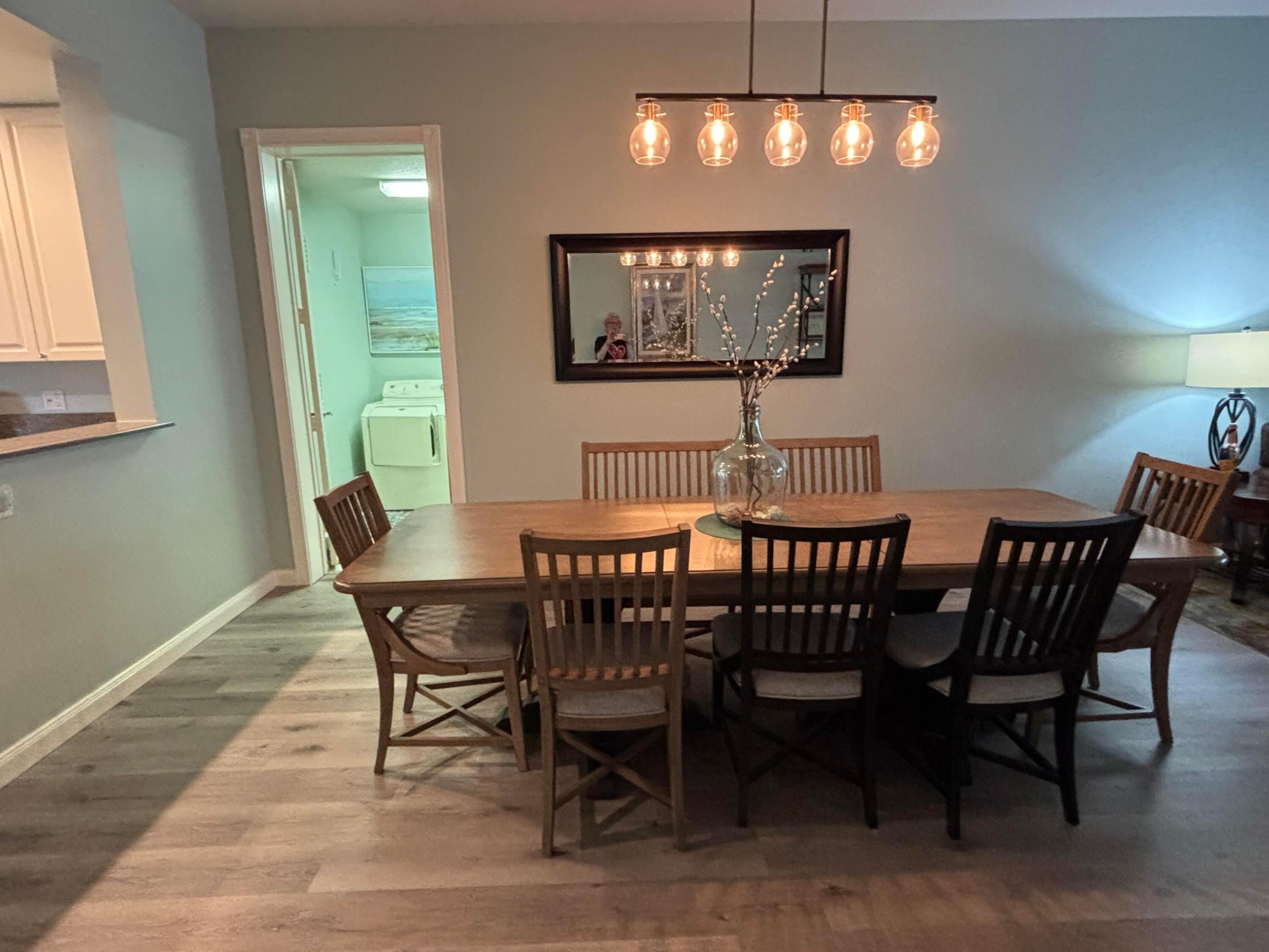 HARBOUR ISLE WEST - Residential