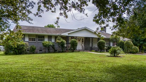 A home in Fort Pierce