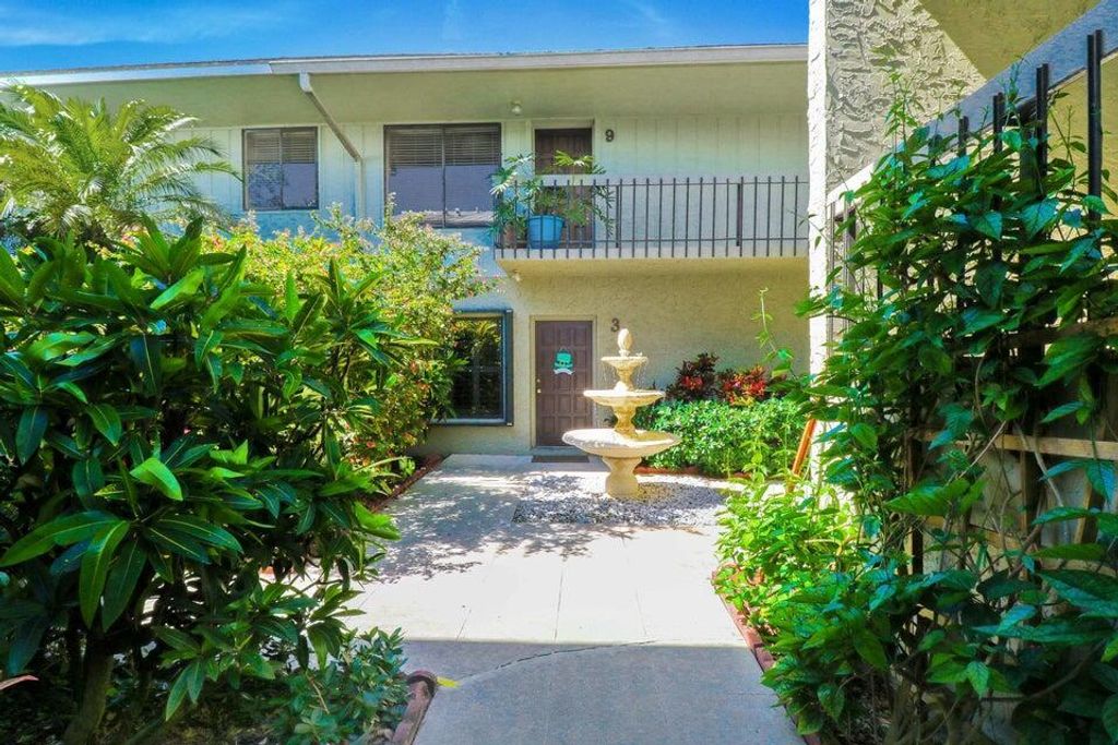 Photo of 800 NW Fork Road #8-9, Stuart, FL 34994 (MLS # R11099413)