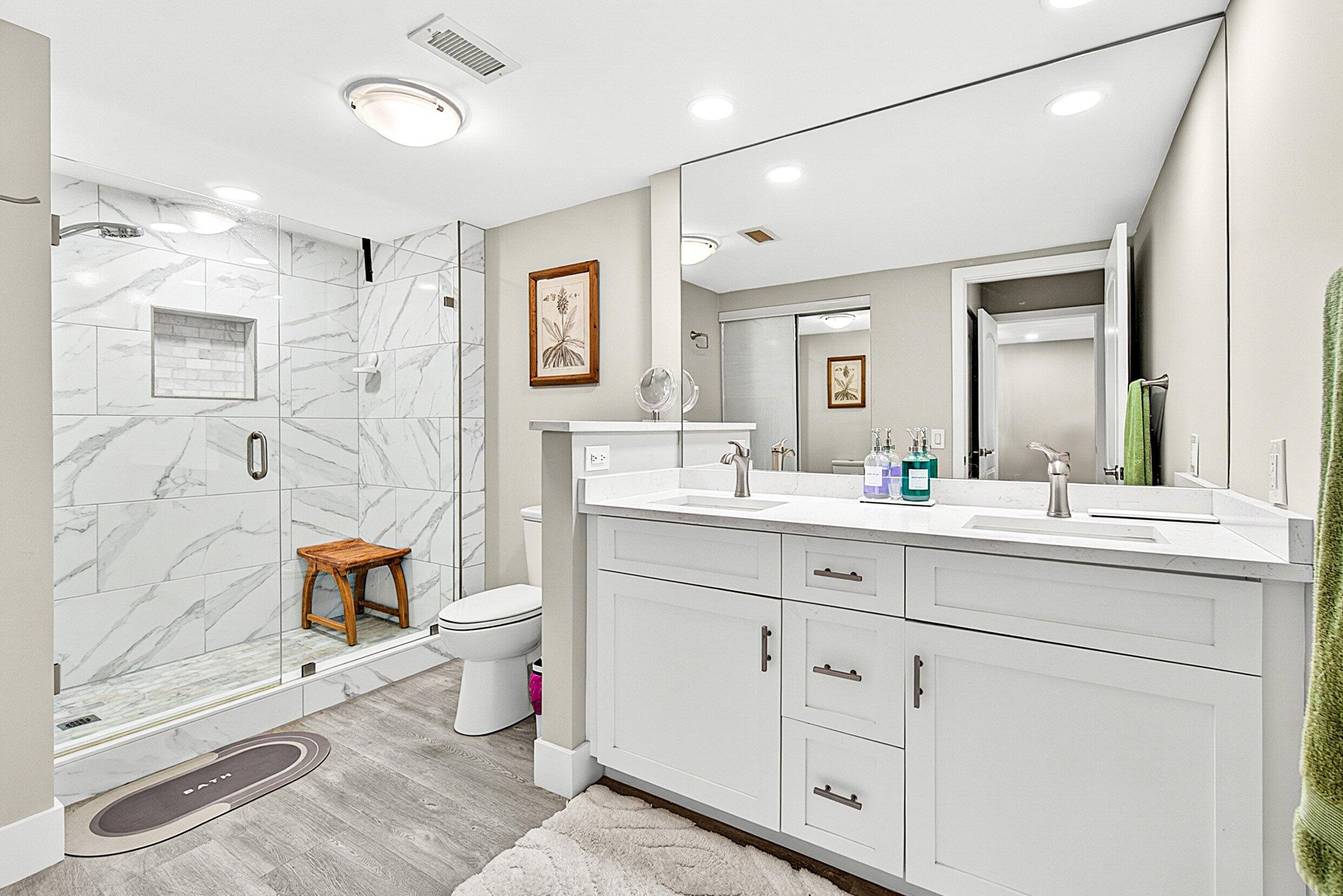 SOUTHPORT AT HUNTERS RUN CONDO - Residential