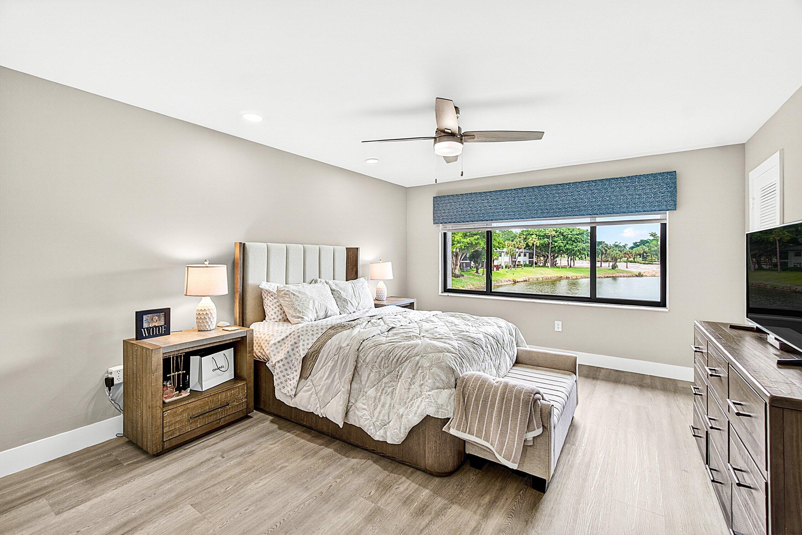 SOUTHPORT AT HUNTERS RUN CONDO - Residential