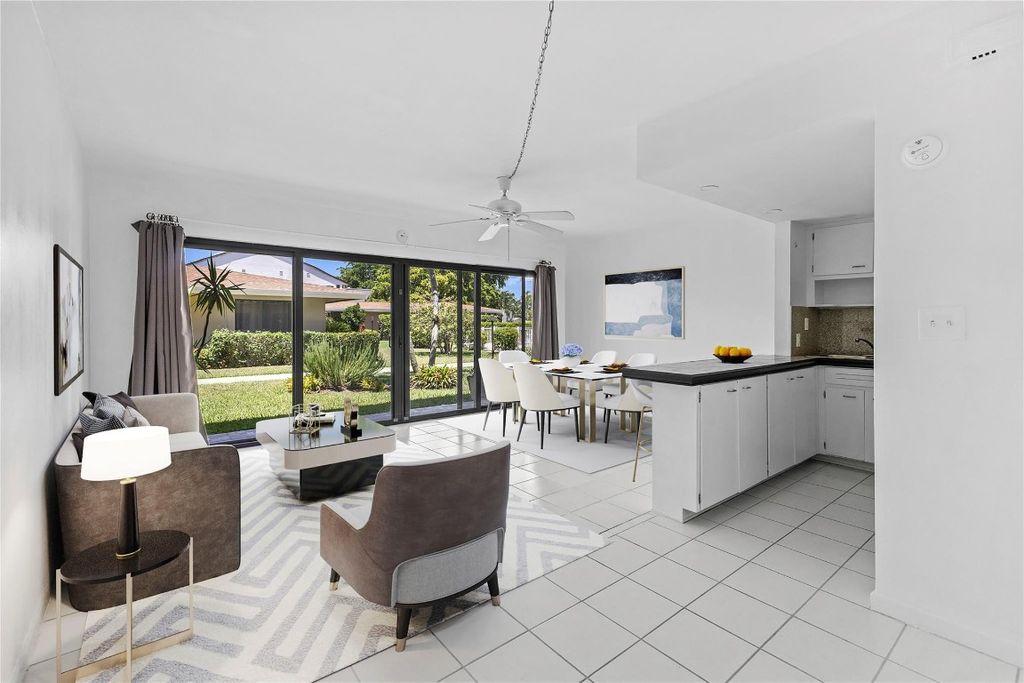 Photo of 3208 SE 11th Street #104, Pompano Beach, FL 33062 (MLS # F10518488)