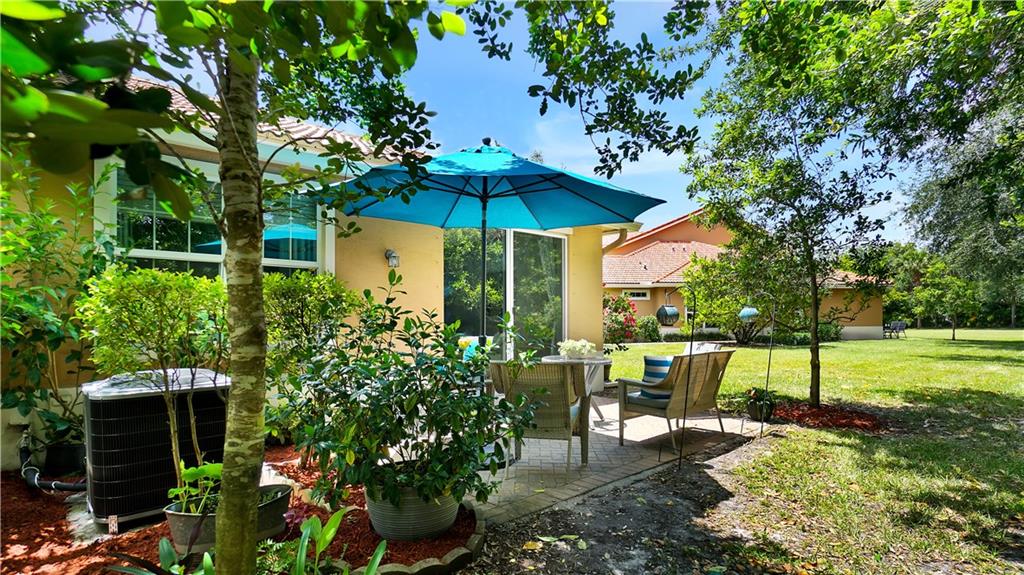 COLONY LAKE REPL NO 1 - Residential