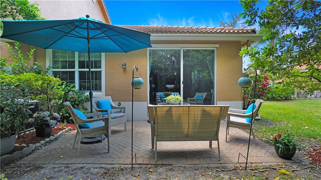 COLONY LAKE REPL NO 1 - Residential