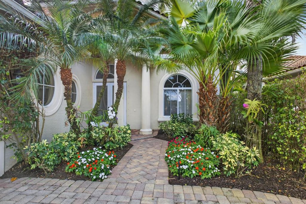Photo of 145 Bianca Drive, Palm Beach Gardens, FL 33418 (MLS # R11138439)