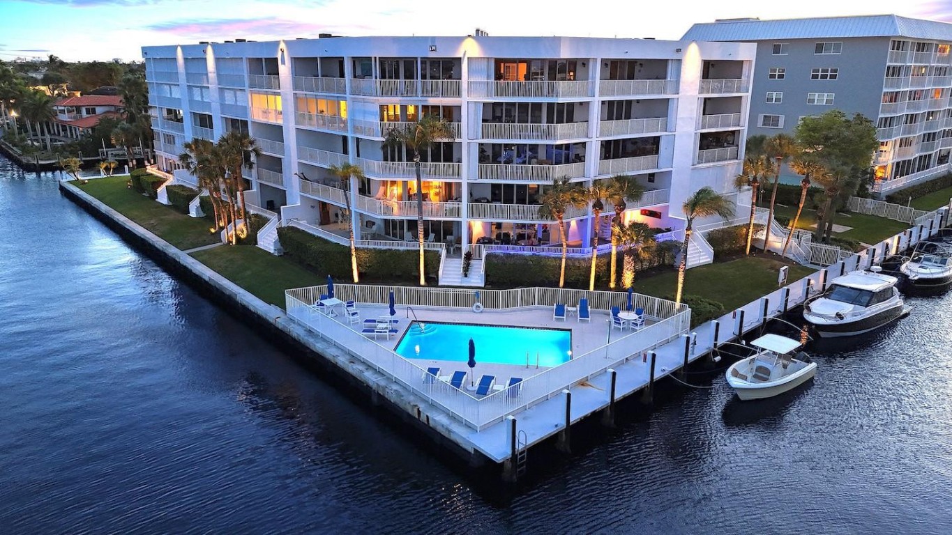 Intracoastal 31 - Residential