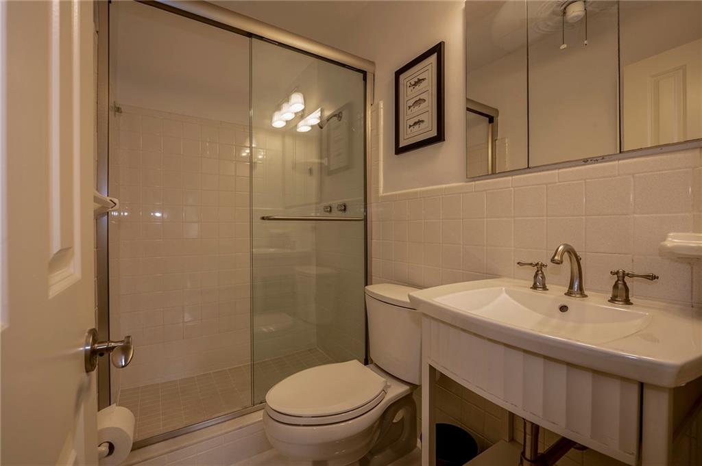 Norwood 39-21 B - Residential