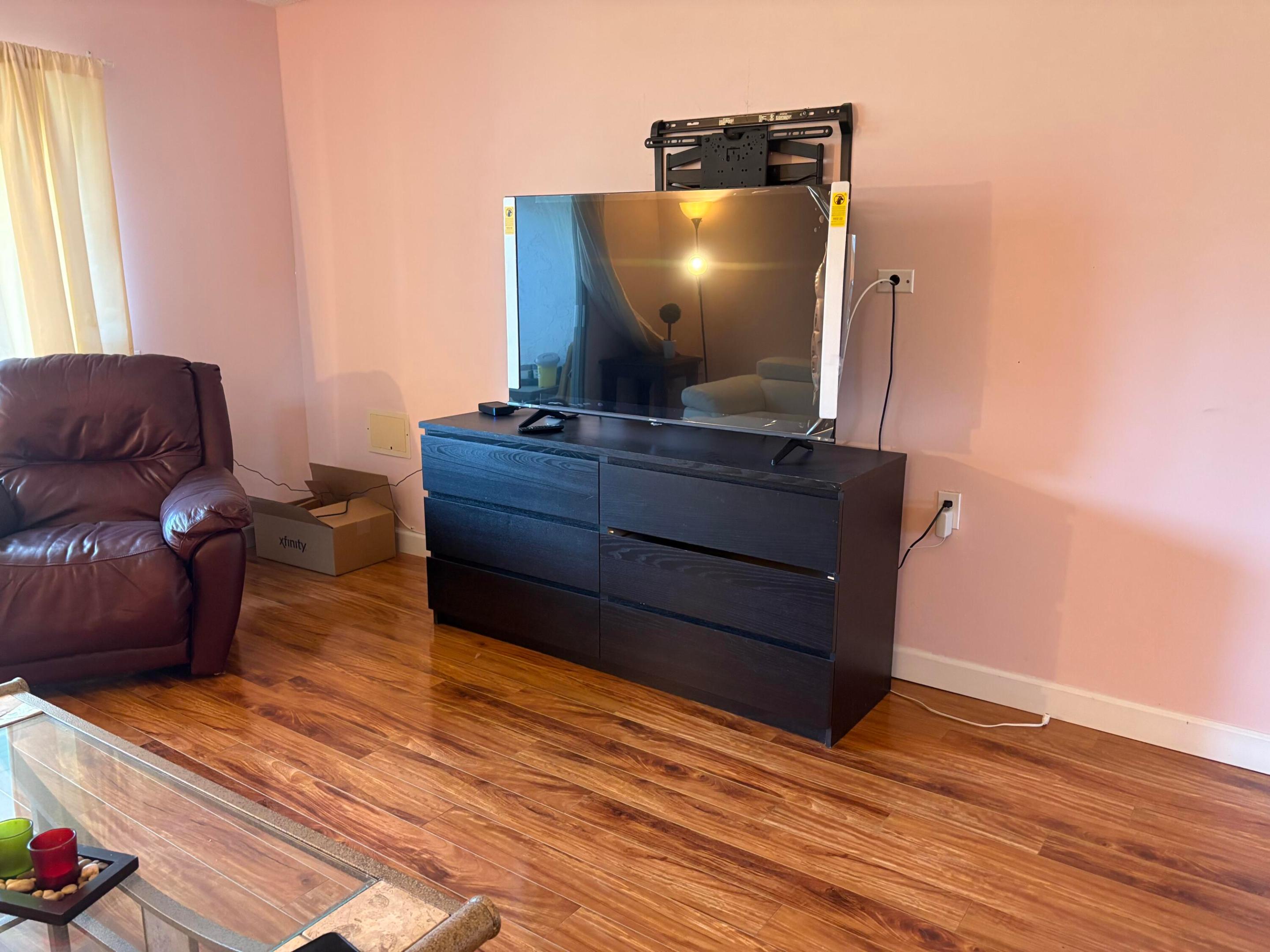 MARTINIQUE VILLAGE I CONDO - Residential Lease