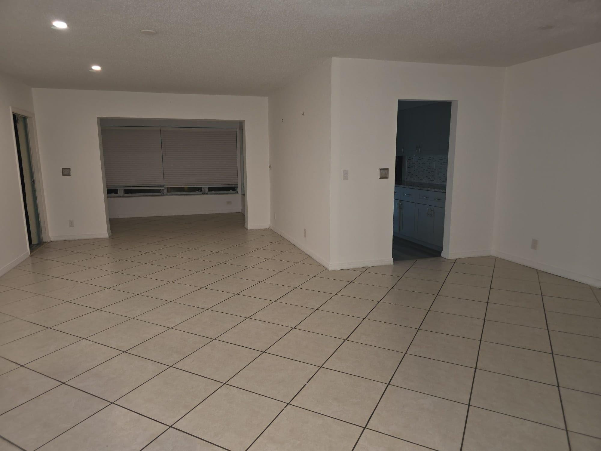 5073 Lakefront Boulevard C