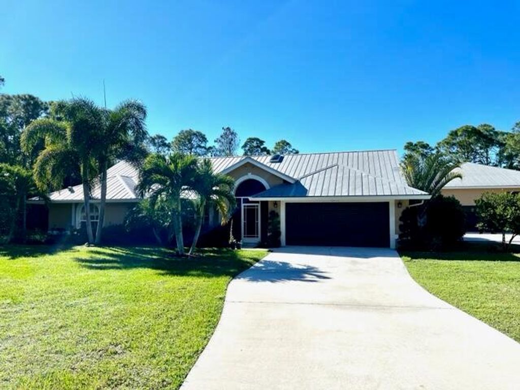 Photo of 15779 78th Drive N, Palm Beach Gardens, FL 33418 (MLS # R10771179)