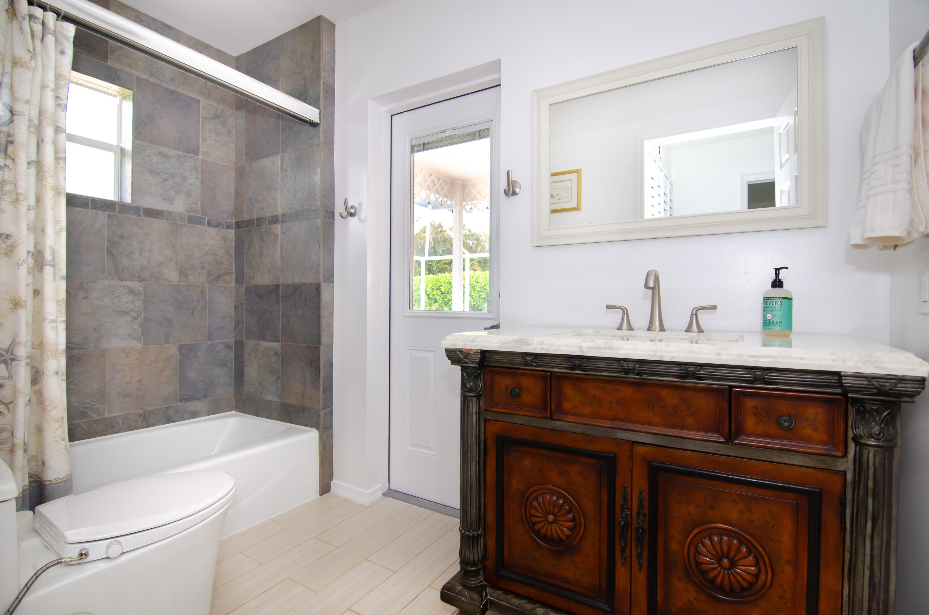 JUPITER OAKS AS - Residential