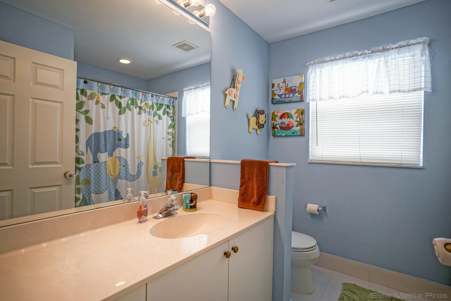 LAKE CHARLESTON - Residential