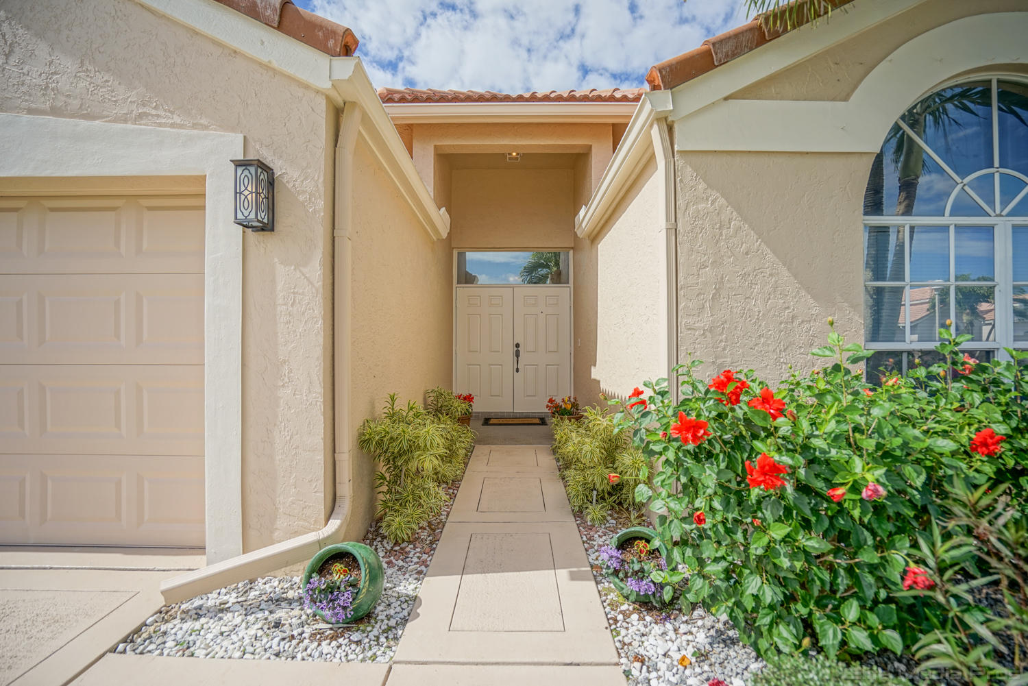 LAKE CHARLESTON - Residential