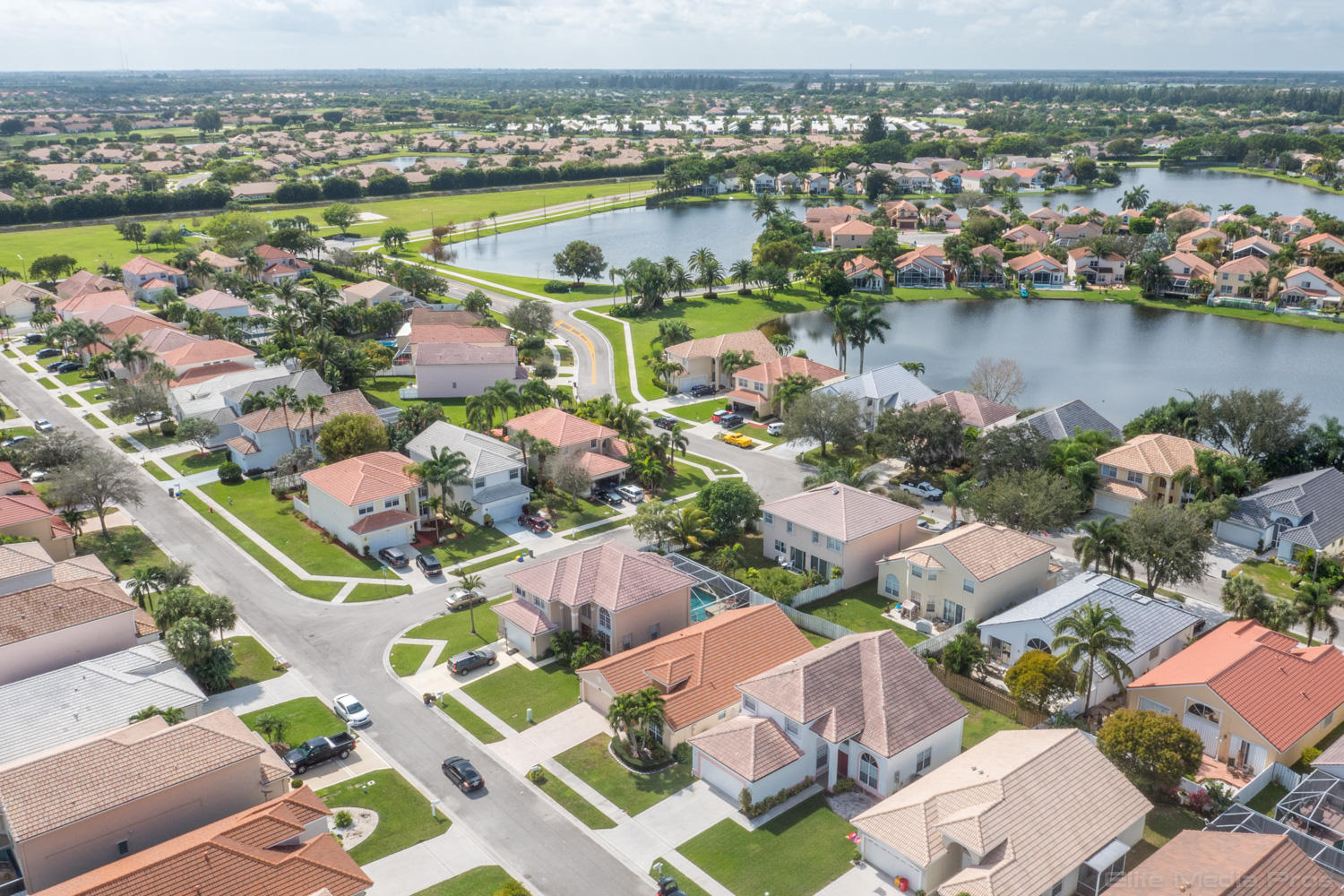 LAKE CHARLESTON - Residential