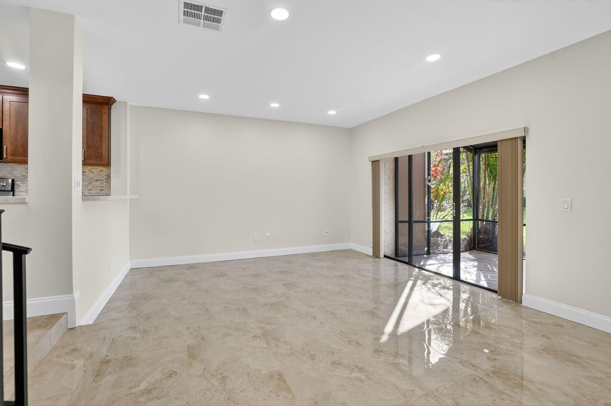 VISTAS OF BOCA LAGO CONDO - Residential Lease
