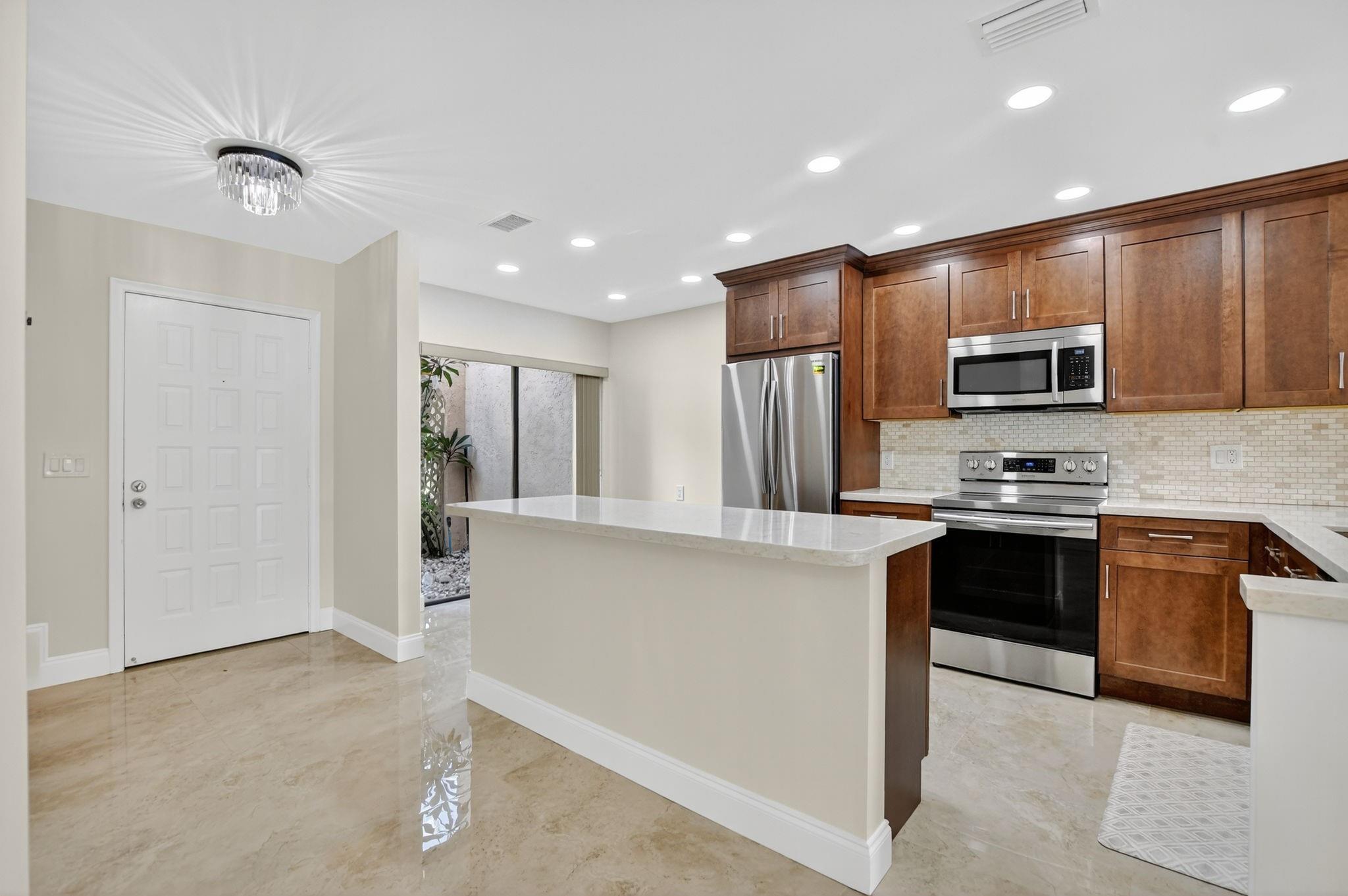 VISTAS OF BOCA LAGO CONDO - Residential Lease