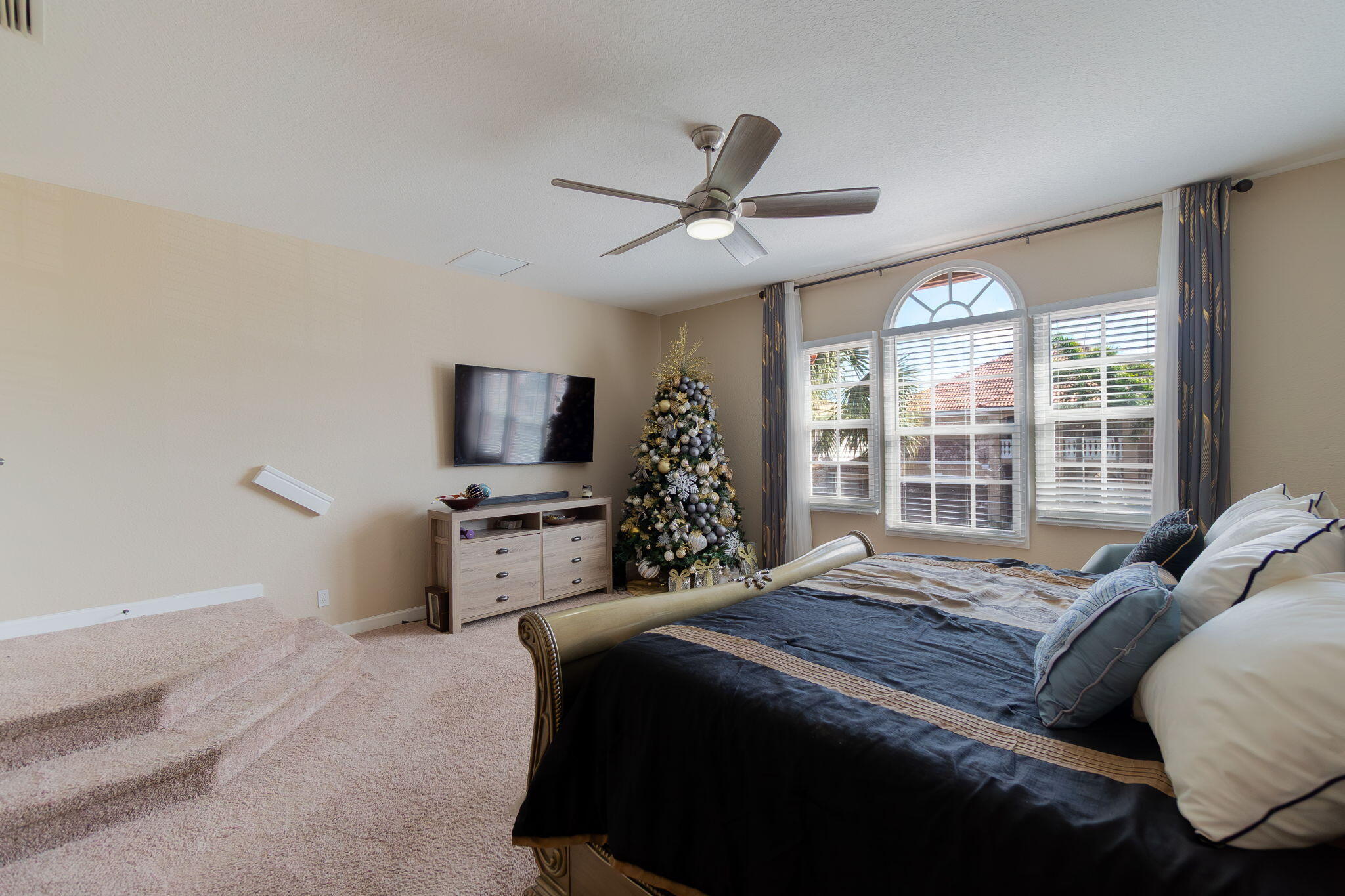 HAMILTON BAY - Residential