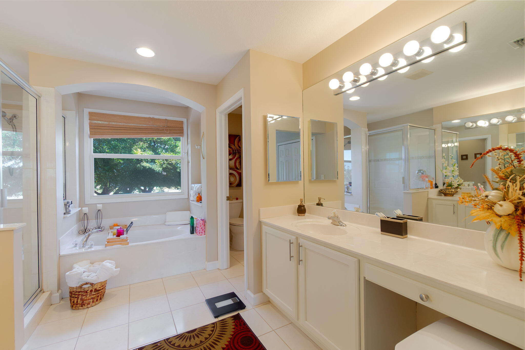 HAMILTON BAY - Residential