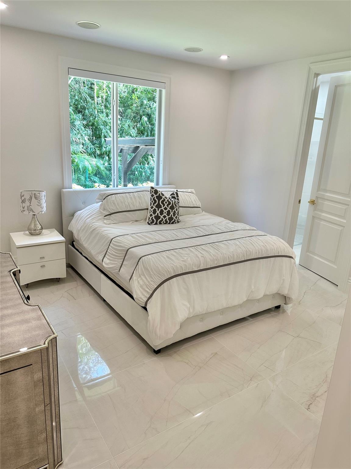 SUNSHINE RANCHES - Residential