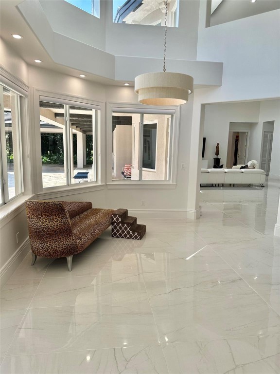 SUNSHINE RANCHES - Residential