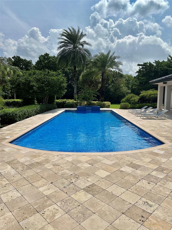 SUNSHINE RANCHES - Residential