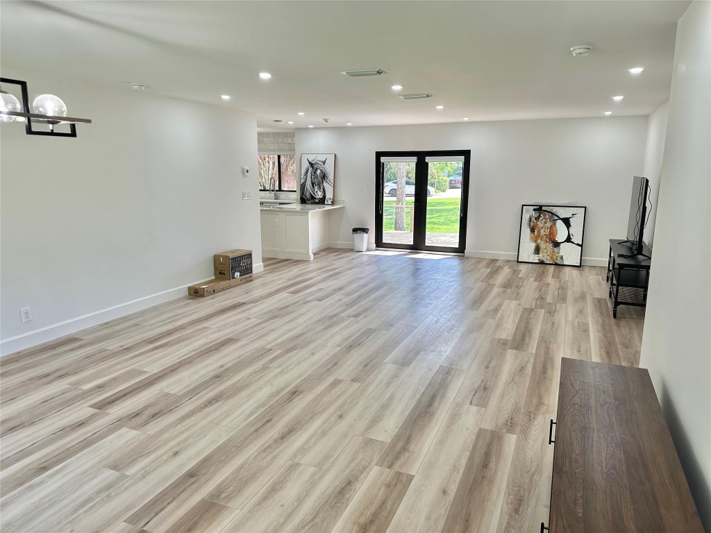 SUNSHINE RANCHES - Residential