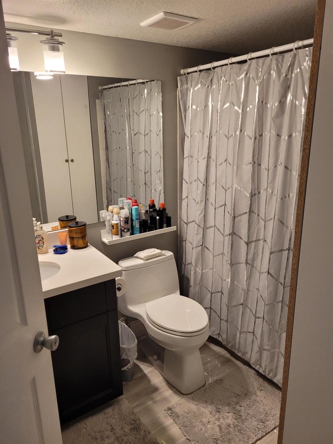 VILLA DEL SOL CONDO - Residential Lease