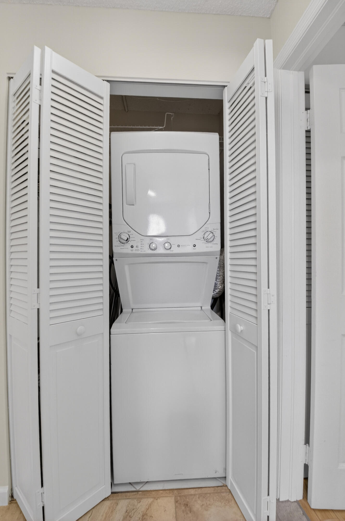 Plum At Boca Pointe - Residential