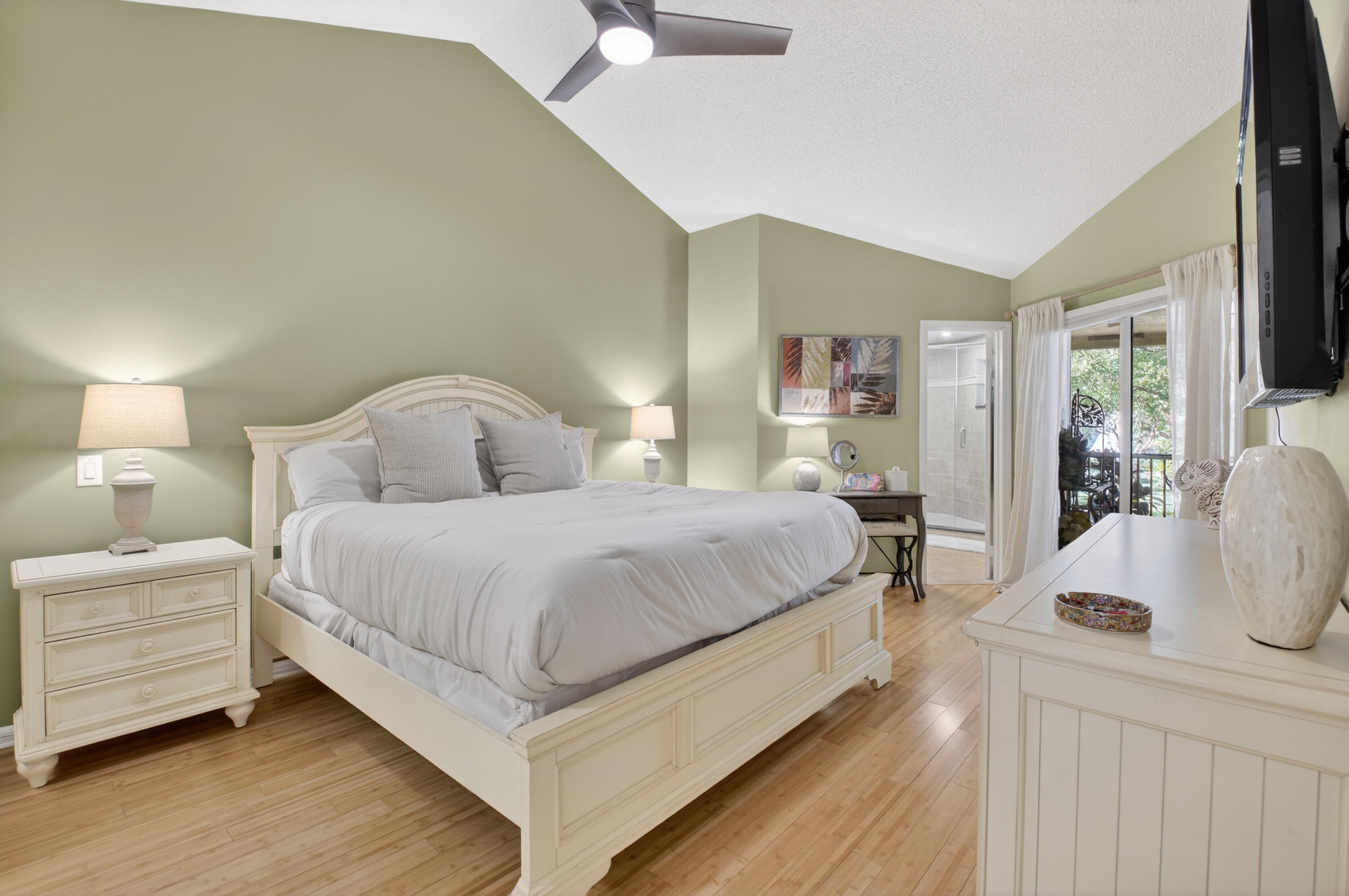 Plum At Boca Pointe - Residential