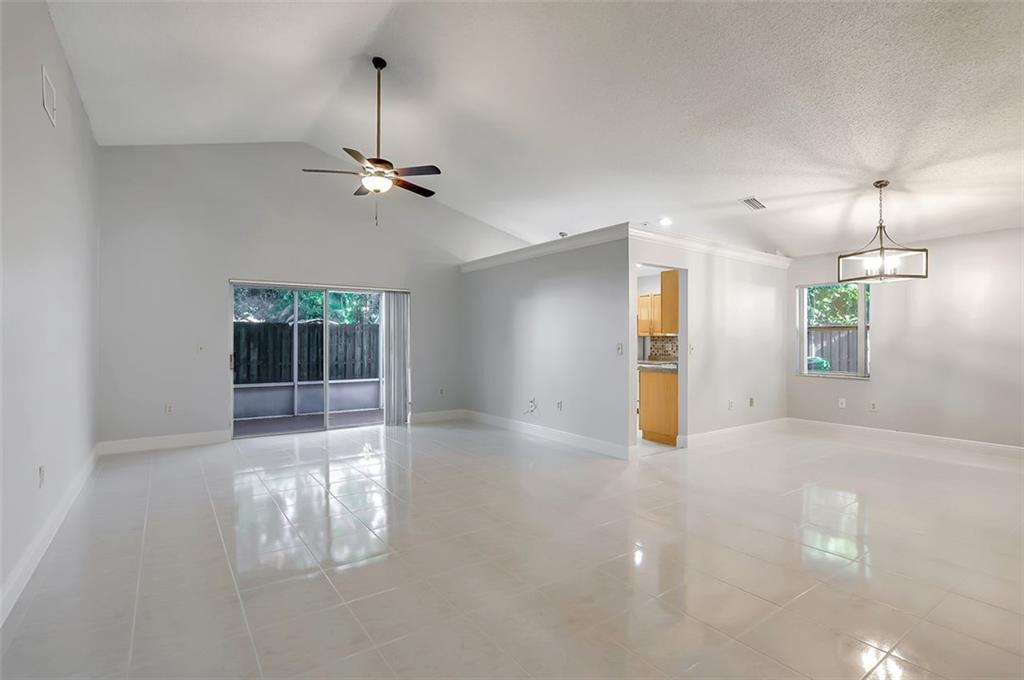 Sawgrass Estates - Residential