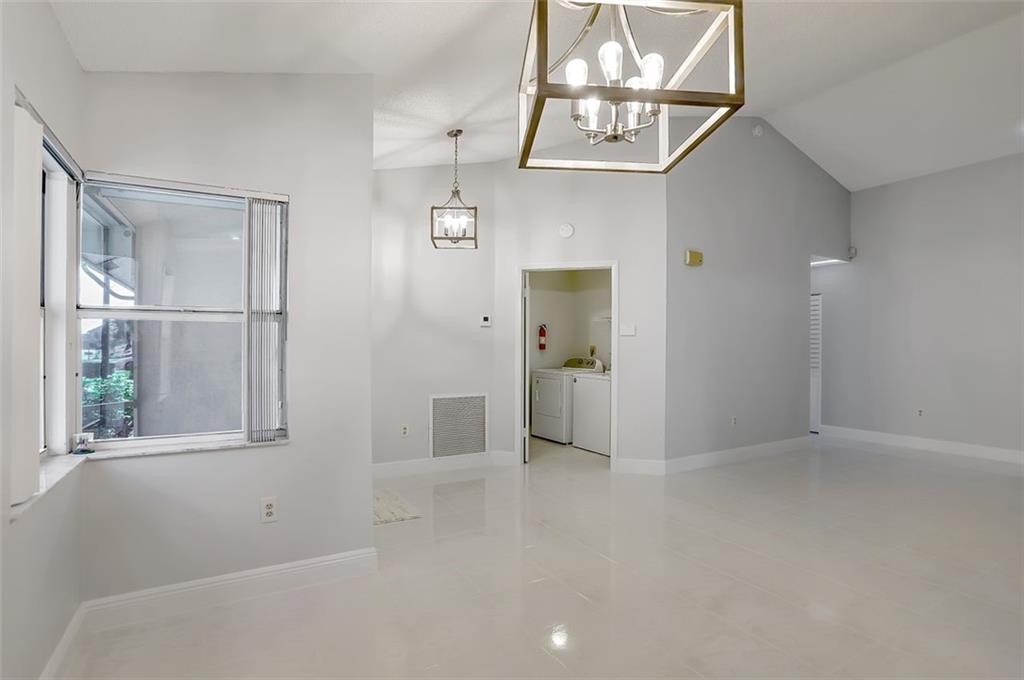 Sawgrass Estates - Residential