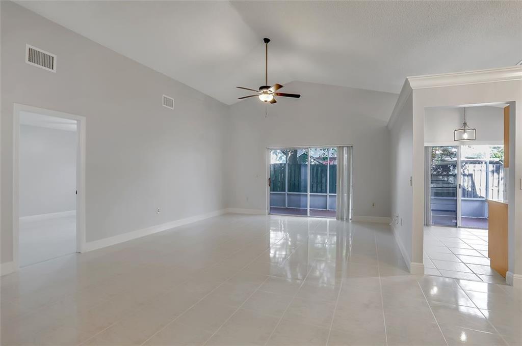 Sawgrass Estates - Residential