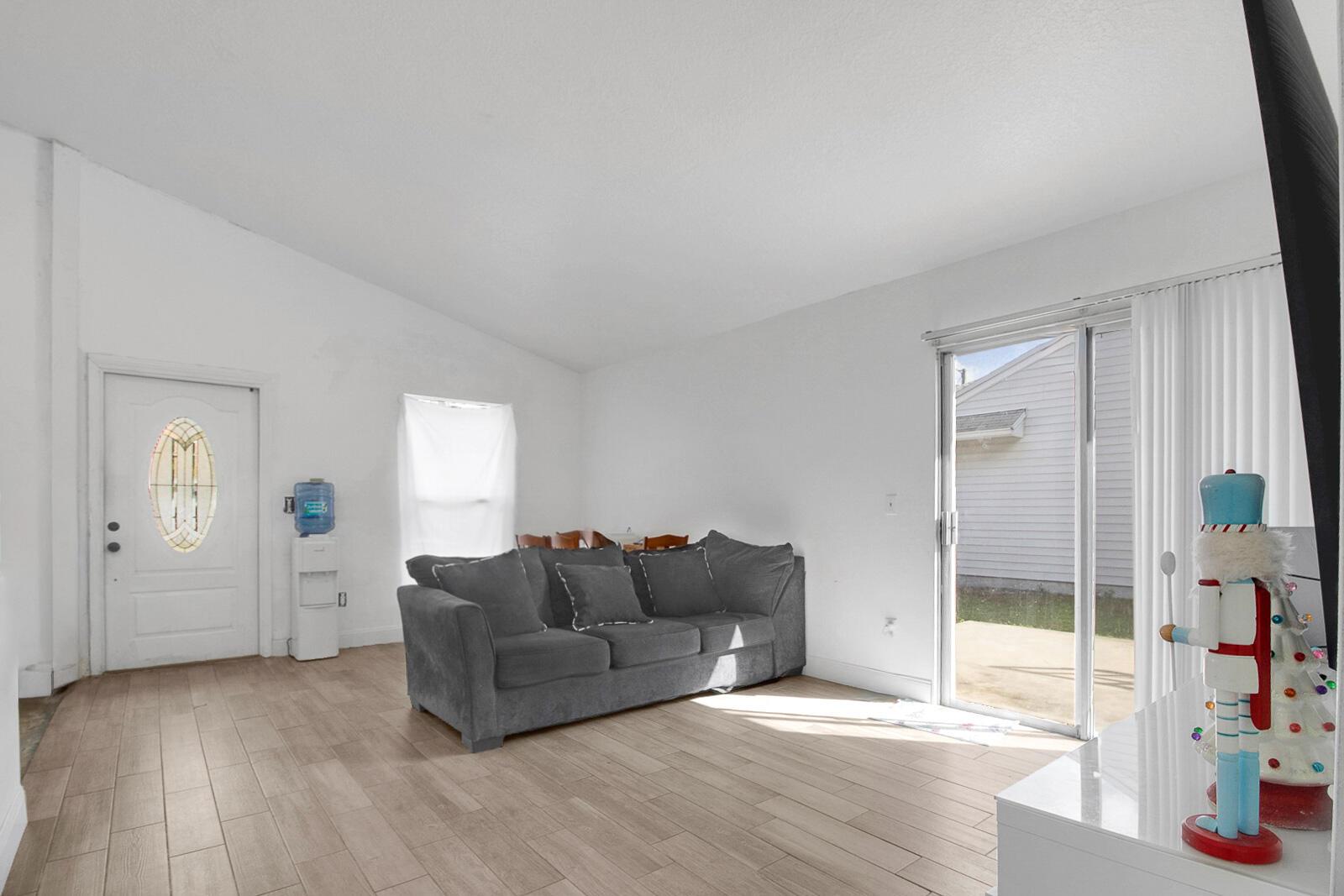 CINNAMON PLACE 1 - Residential