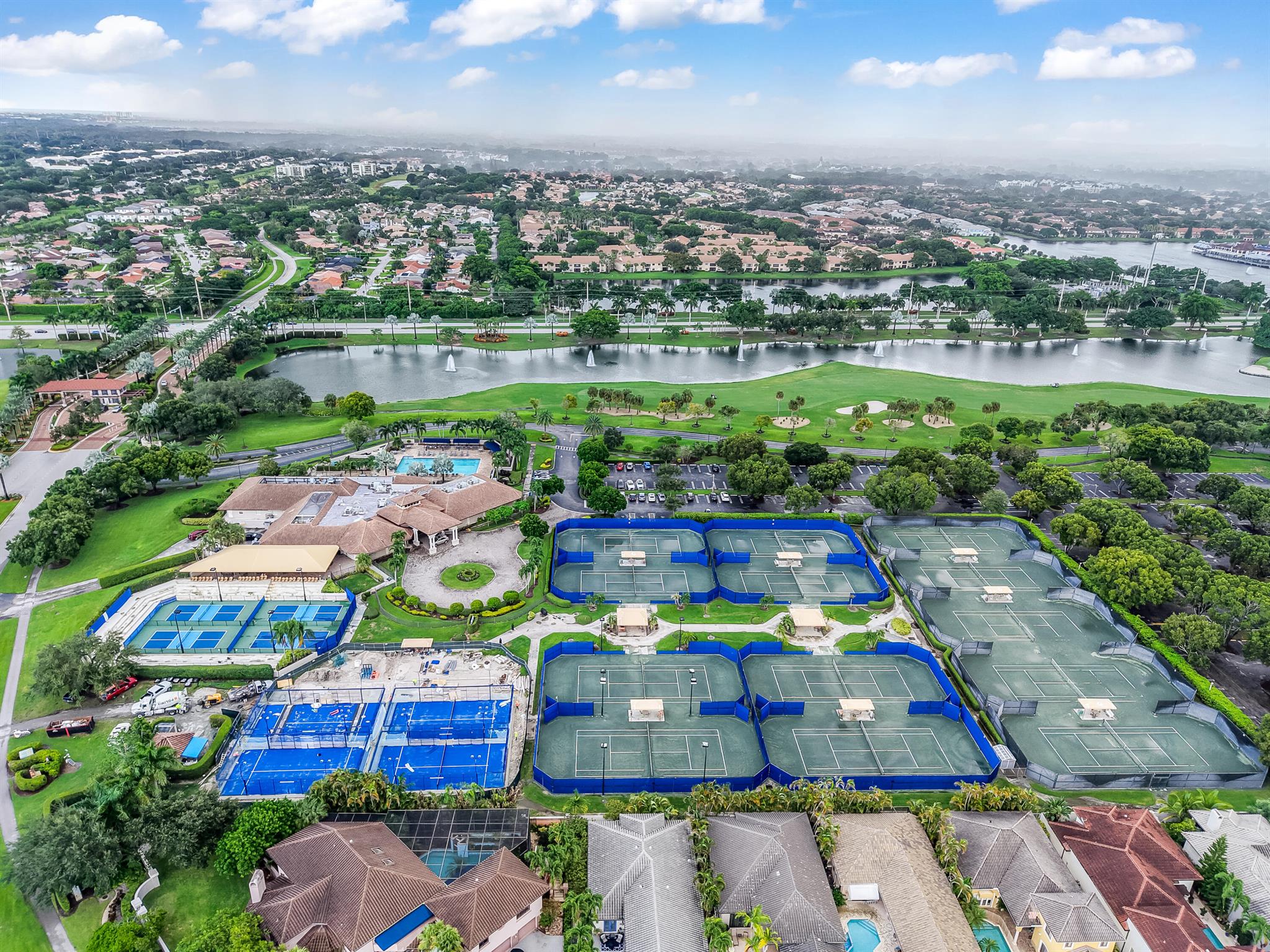 LA PAZ AT BOCA POINTE - Residential